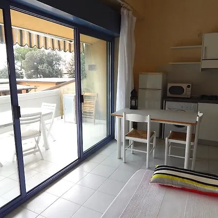 M56 - Marcelli, Bilocale Con Terrazzo A 100 Mt Dal Mare * Marcelli