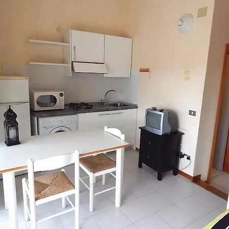M56 - Marcelli, Bilocale Con Terrazzo A 100 Mt Dal Mare Marcelli