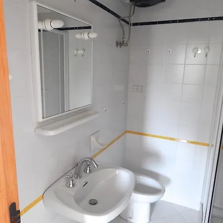 M56 - Marcelli, Bilocale Con Terrazzo A 100 Mt Dal Mare Apartment
